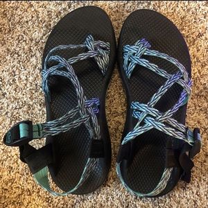 Women’s Chacos 8